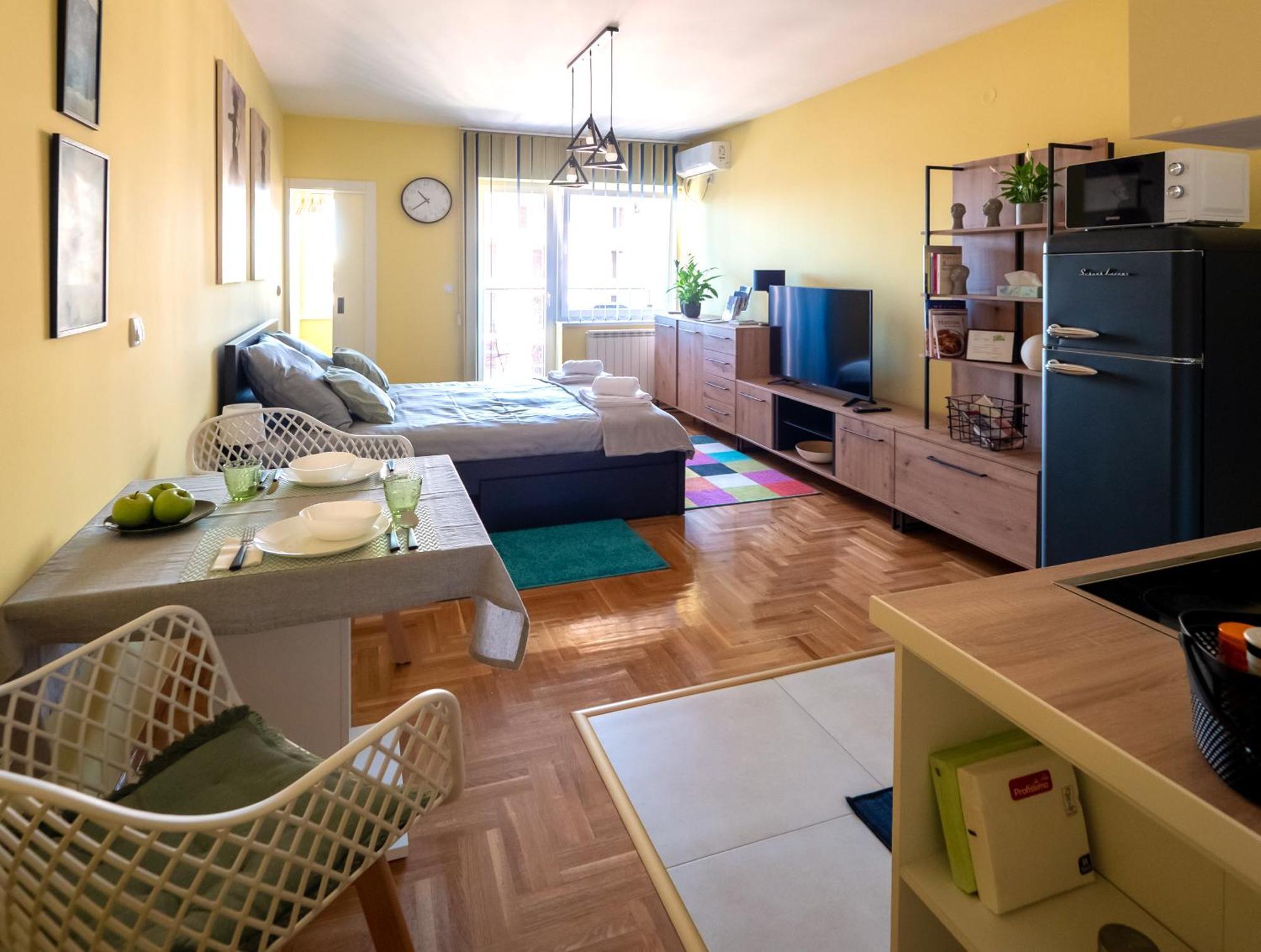 Green Apple Apartment Subotica Exterior foto